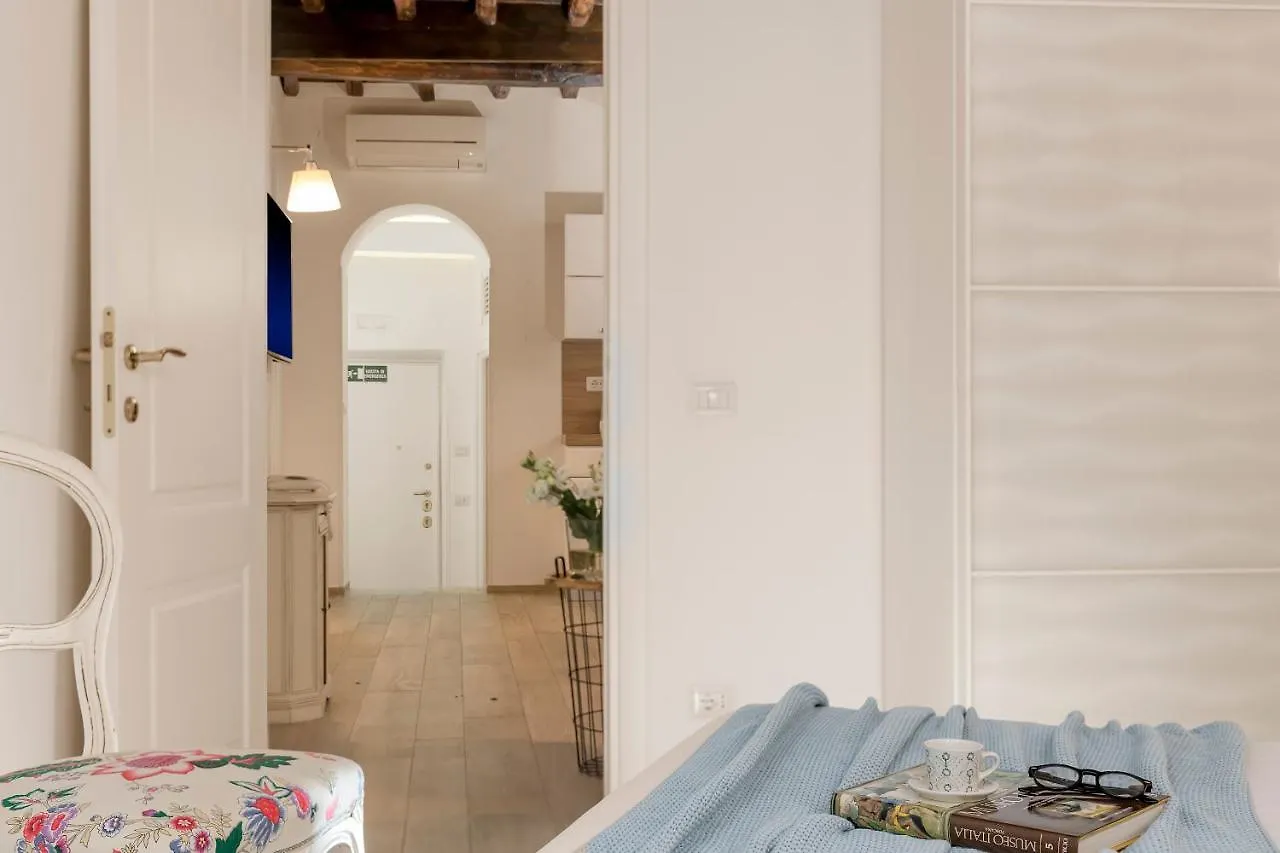 Chiavari Delux Apartment In Campo De Fiori Rome 0*,